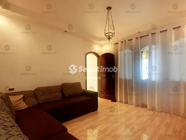 Sobrado com 206m² 3 quartos e 3 banheiros, à venda, no bairro Vila Nossa Senhora das Vitórias em Mauá