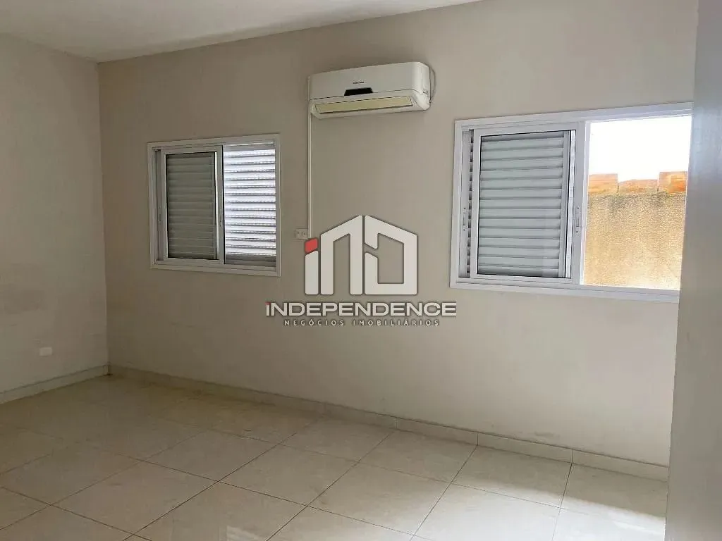 Sobrado, 2 quartos, 220 m² - Foto 1