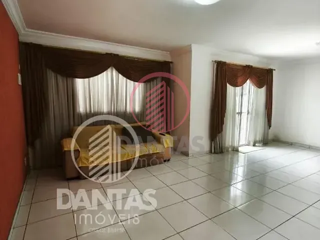 Sobrado 4 quartos e 3 banheiros, à venda, no bairro Novo Osasco em Osasco