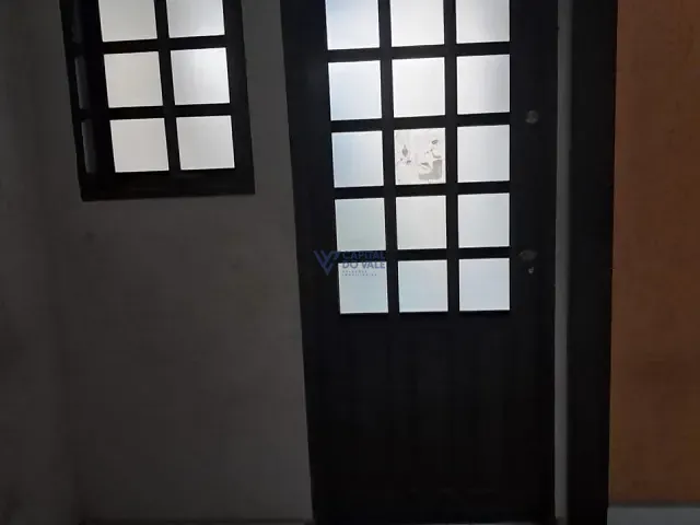 Sobrado 5 quartos e 3 banheiros, à venda, no bairro Cidade Morumbi em São José dos Campos