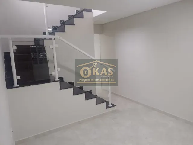 Sobrado com 150m² 3 quartos e 4 banheiros, à venda, no bairro Jardim Cacique em Suzano
