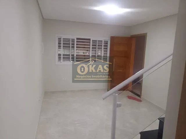 Sobrado com 150m² 3 quartos e 4 banheiros, à venda, no bairro Jardim Cacique em Suzano