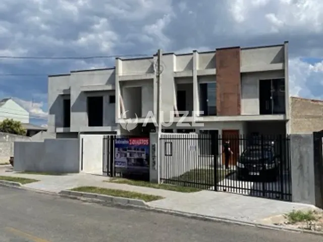 Sobrado 3 quartos e 2 banheiros, à venda, no bairro Cidade Industrial em Curitiba
