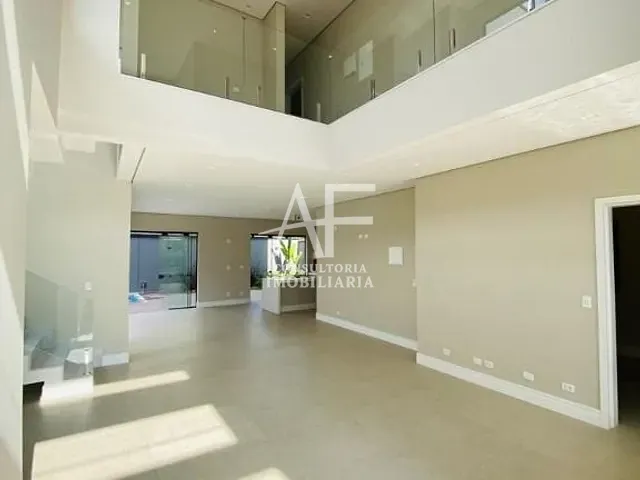 Sobrado com 350m² 4 quartos e 6 banheiros, à venda, no bairro Jardim Santa Teresa em Taubaté