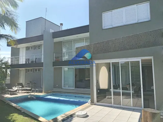 Sobrado com 486m² 5 quartos e 7 banheiros, à venda, no bairro Residencial Colinas do Aruã em Mogi das Cruzes