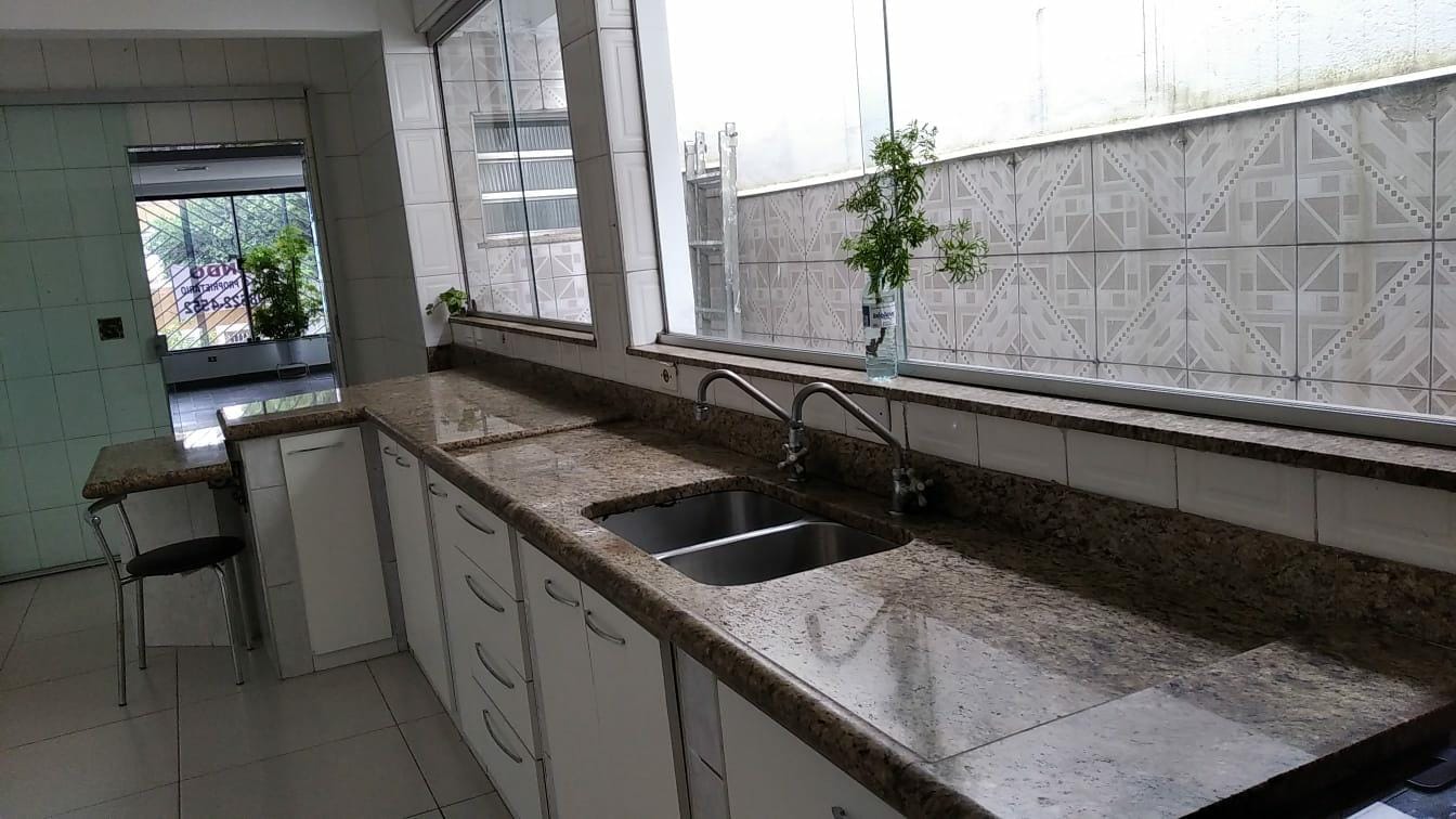 Sobrado à venda 3 Quartos, 1 Suite, 2 Vagas, 240M², Ipiranga, São Paulo - SP