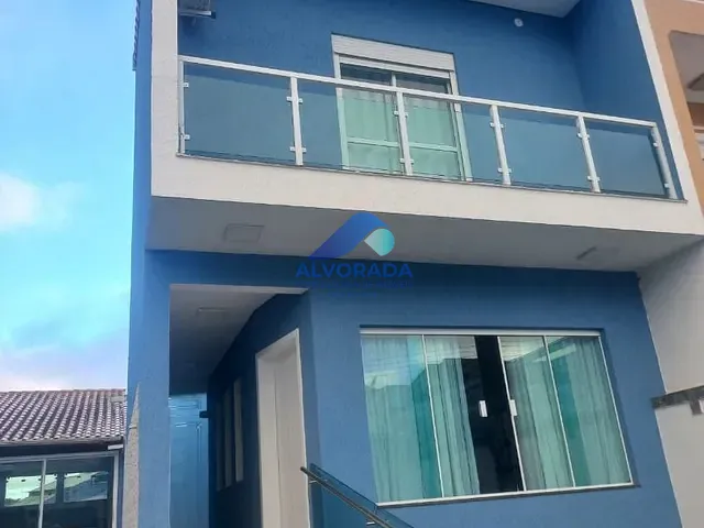 Sobrado com 250m² 3 quartos e 2 banheiros, à venda, no bairro Jardim Rubi em Mogi das Cruzes