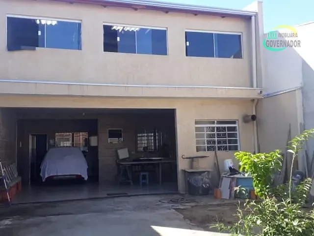Sobrado com 176m² 3 quartos e 2 banheiros, à venda, no bairro Jardim Vila Rica em Santa Bárbara D'Oeste