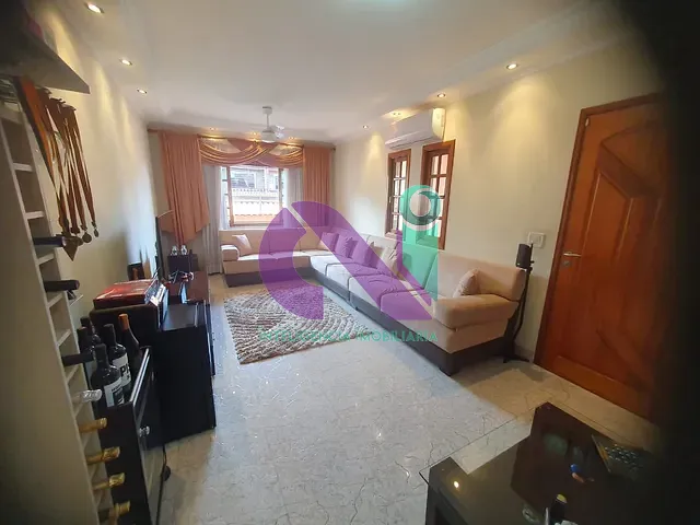 Sobrado com 243m² 3 quartos e 3 banheiros, à venda, no bairro Umuarama em Osasco