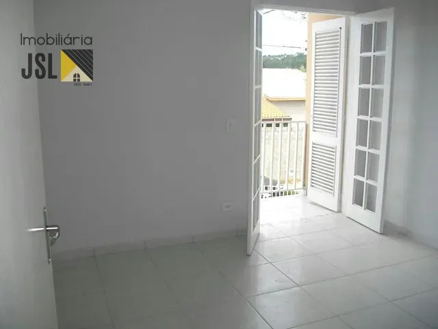 Sobrado com 88m² 2 quartos e 2 banheiros, à venda, no bairro Jardim Panorama em Caçapava
