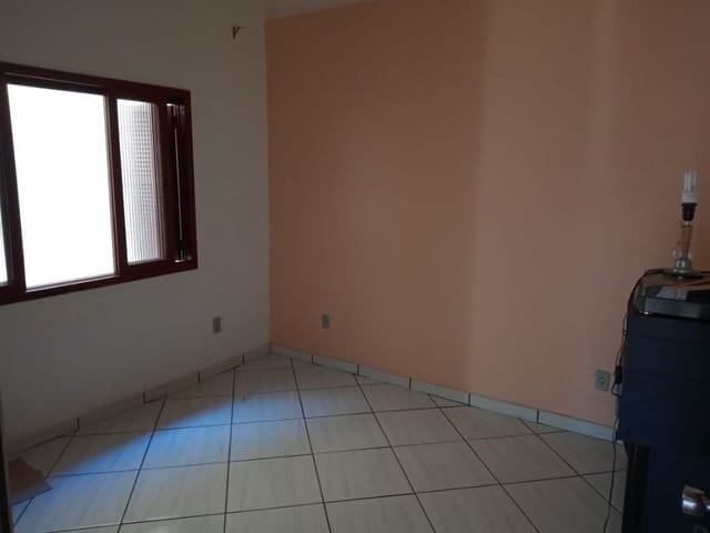 Casa com 252m² 5 quartos e 3 banheiros, à venda, no bairro Fragata em Pelotas