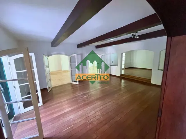 Sobrado com 1597m² 7 quartos e 6 banheiros, para alugar, no bairro Vila Mendonça em Araçatuba