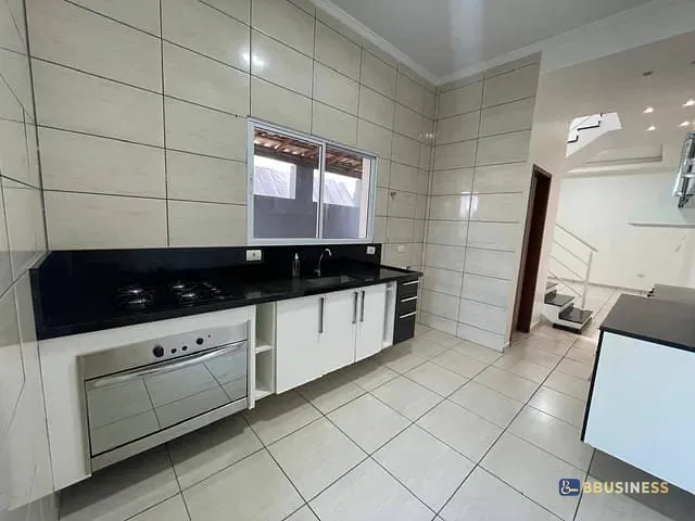 Sobrado com 152m² 3 quartos e 3 banheiros, à venda, no bairro Nakamura Park em Cotia