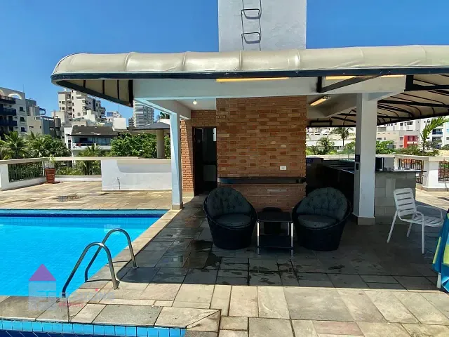 Sobrado com 522m² 6 quartos e 5 banheiros, à venda, no bairro Balneário Cidade Atlântica em Guarujá
