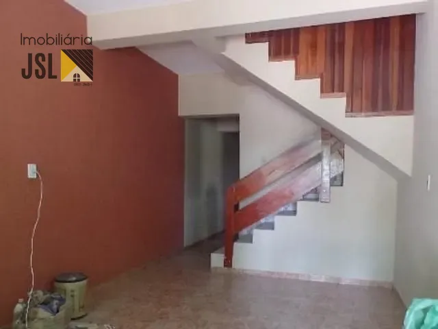 Sobrado com 125m² 4 quartos e 2 banheiros, à venda, no bairro Piedade em Caçapava