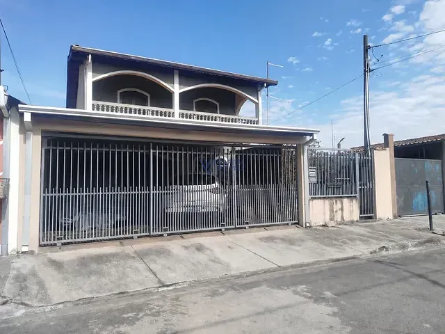 Sobrado 4 quartos e 3 banheiros, à venda, no bairro Conjunto Residencial Galo Branco em São José dos Campos
