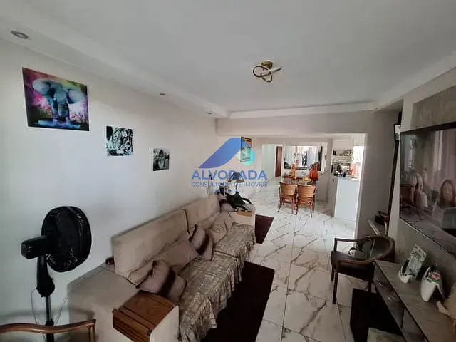 Sobrado com 125m² 2 quartos e 2 banheiros, à venda, no bairro Bosque dos Eucaliptos em São José dos Campos