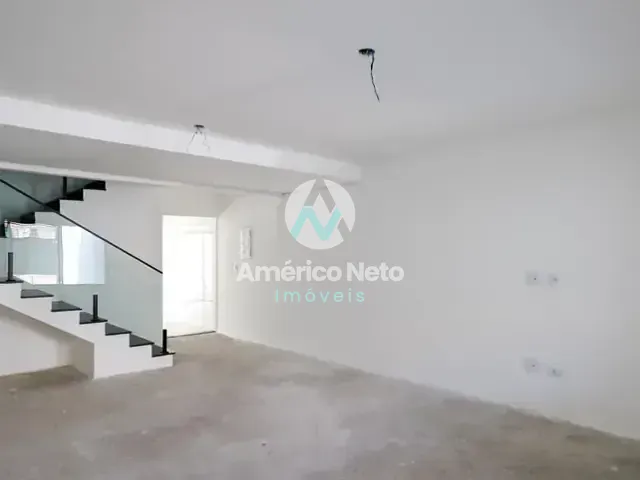 Sobrado 3 quartos e 4 banheiros, à venda, no bairro Olímpico em São Caetano do Sul