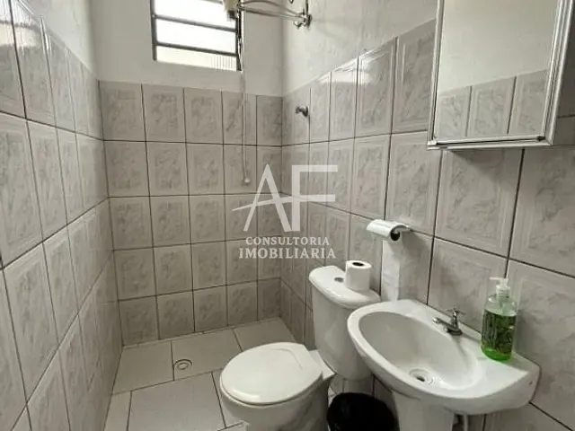 Sobrado com 143m², à venda, no bairro Quiririm em Taubaté
