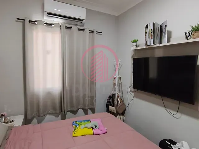 Sobrado 2 quartos e 2 banheiros, à venda, no bairro Jaguaribe em Osasco