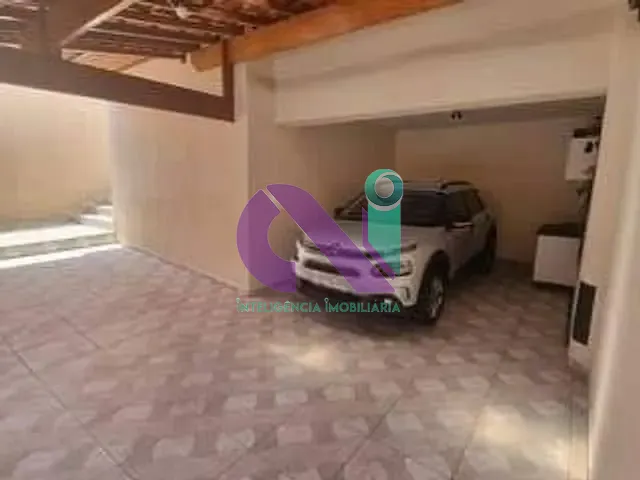 Sobrado com 246m² 3 quartos e 2 banheiros, à venda, no bairro Umuarama em Osasco