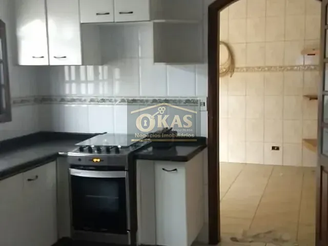 Sobrado com 125m² 3 quartos e 3 banheiros, à venda, no bairro Vila Urupês em Suzano