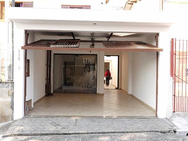 Foto do Sobrado - Sobrado a Venda com 113 m², 2 quartos, entrada lateral, 2 vagas, todo com ar condicionado  - Campo Belo - São Paulo/SP | Paulista Imóveis