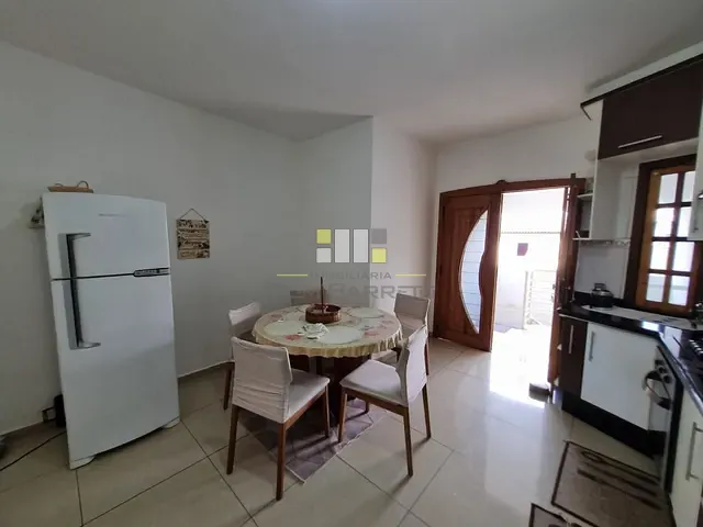 Sobrado com 250m² 3 quartos e 3 banheiros, à venda, no bairro Jardim Amélia em Sumaré