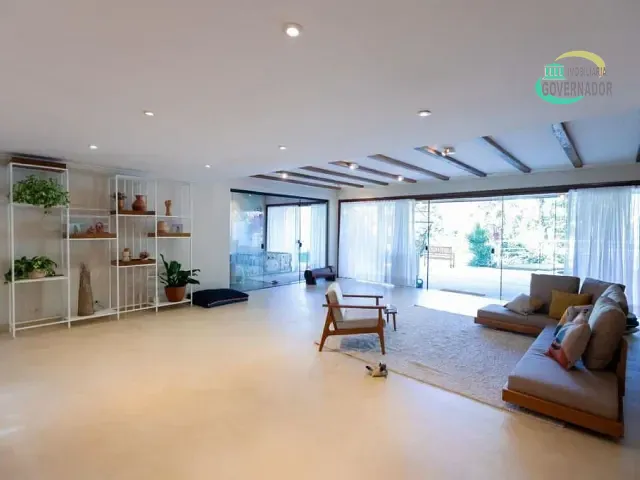 Casa com 820m² 4 quartos e 5 banheiros, à venda, no bairro Barão Geraldo em Campinas