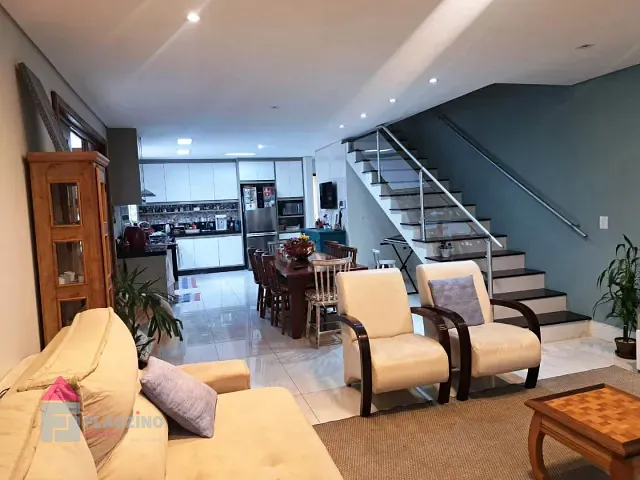 Sobrado com 240m² 4 quartos e 4 banheiros, à venda, no bairro Vila Mariza em São Bernardo do Campo