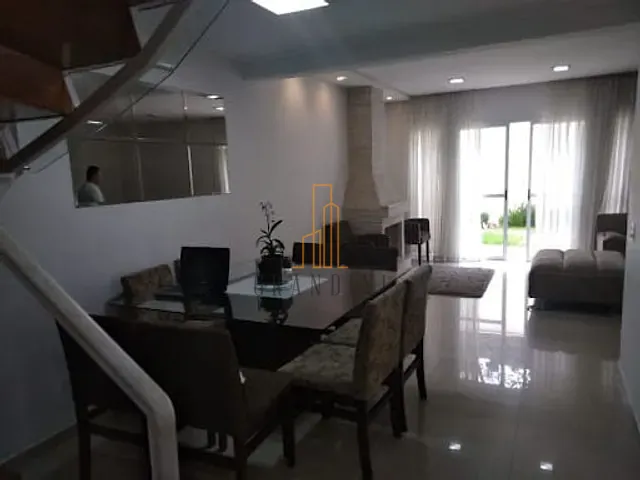 Sobrado com 424m² 3 quartos e 3 banheiros, à venda, no bairro Demarchi em São Bernardo do Campo