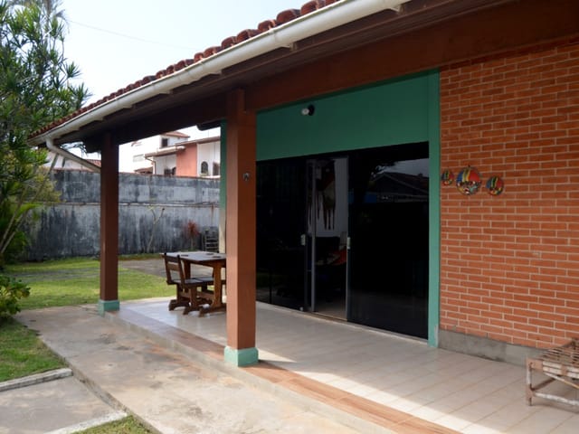 Foto do Sobrado - Sobrado para venda em Suarão com 4 quartos, sendo 1 suíte, 205m² | Lares e Andares Imóveis