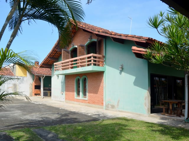 Foto do Sobrado - Sobrado para venda em Suarão com 4 quartos, sendo 1 suíte, 205m² | Lares e Andares Imóveis