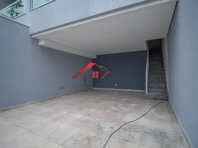 Sobrado com 152m² 3 quartos e 3 banheiros, à venda, no bairro Jardim Santo Antônio em Santo André