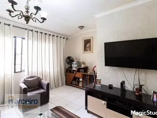 Casa com 175m² 4 quartos e 3 banheiros, à venda, no bairro Vila Salete em São Paulo