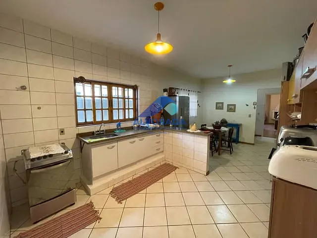 Sobrado com 125m² 3 quartos e 1 banheiro, à venda, no bairro Jardim das Indústrias em São José dos Campos