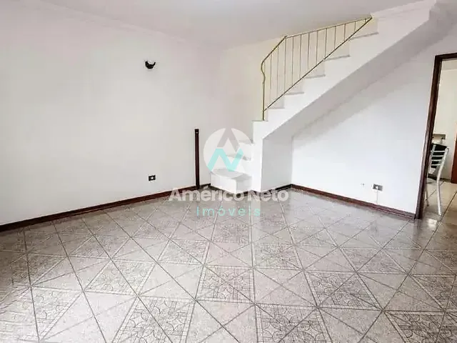 Sobrado 3 quartos e 3 banheiros, à venda, no bairro Olímpico em São Caetano do Sul