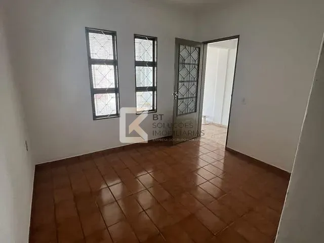 Sobrado com 125m² 3 quartos e 2 banheiros, à venda, no bairro Jardim Alice em Indaiatuba