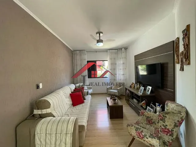 Sobrado com 150m² 3 quartos e 2 banheiros, à venda, no bairro Utinga em Santo André