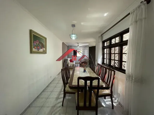 Sobrado com 150m² 3 quartos e 2 banheiros, à venda, no bairro Utinga em Santo André