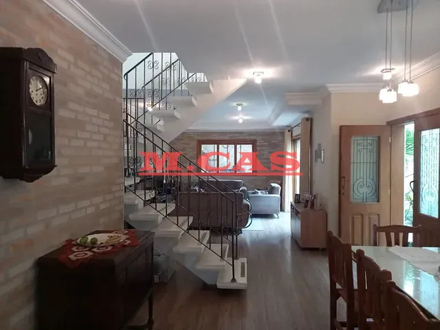 Sobrado com 240m² 3 quartos e 2 banheiros, à venda, no bairro Vila Regente Feijó em São Paulo