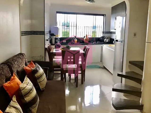 Sobrado com 33m² 3 quartos e 1 banheiro, à venda, no bairro Jardim Nossa Senhora de Fátima em São Bernardo do Campo