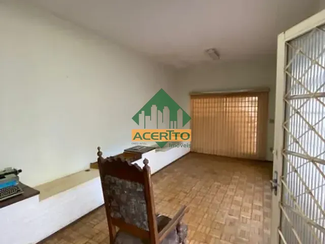 Sobrado com 730m² 5 quartos e 7 banheiros, à venda ou para alugar, no bairro Centro em Araçatuba