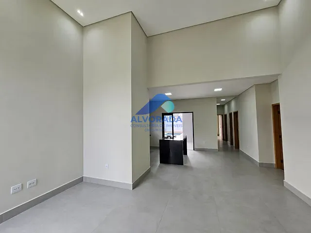 Sobrado com 300m² 3 quartos e 1 banheiro, à venda, no bairro Condomínio Terras do Vale em Caçapava