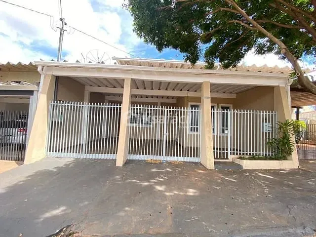 Sobrado com 159m² 3 quartos e 2 banheiros, à venda, no bairro Centro em Campo Grande