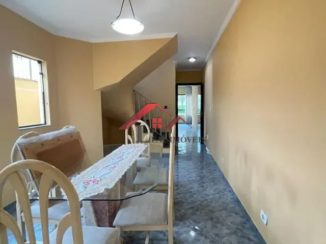 Sobrado com 150m² 3 quartos e 3 banheiros, à venda, no bairro Utinga em Santo André