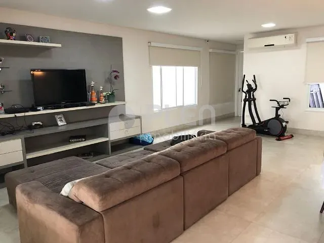Sobrado 3 quartos e 5 banheiros, à venda, no bairro Jardim Franca em São Paulo