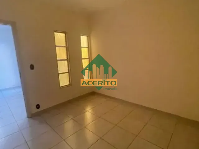 Sobrado com 384m² 4 quartos e 4 banheiros, à venda ou para alugar, no bairro Centro em Araçatuba