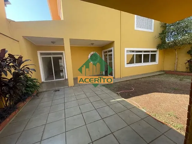 Sobrado com 384m² 4 quartos e 4 banheiros, à venda ou para alugar, no bairro Centro em Araçatuba