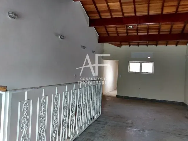 Sobrado com 125m² 4 quartos e 4 banheiros, à venda, no bairro Centro em Taubaté